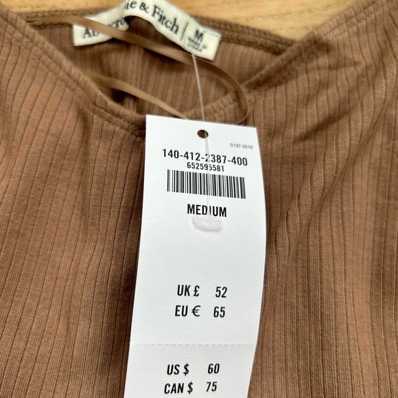 NWT Long-Sleeve Mixed Fabric Puff Sleeve Top abercrombie and fitch - Picture 2 of 3